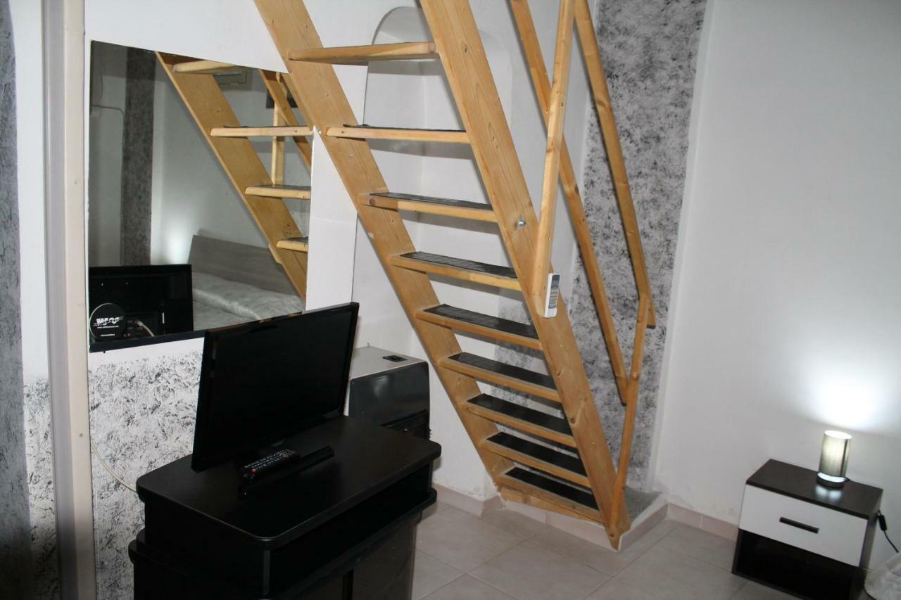 Home Greco Catania Bagian luar foto