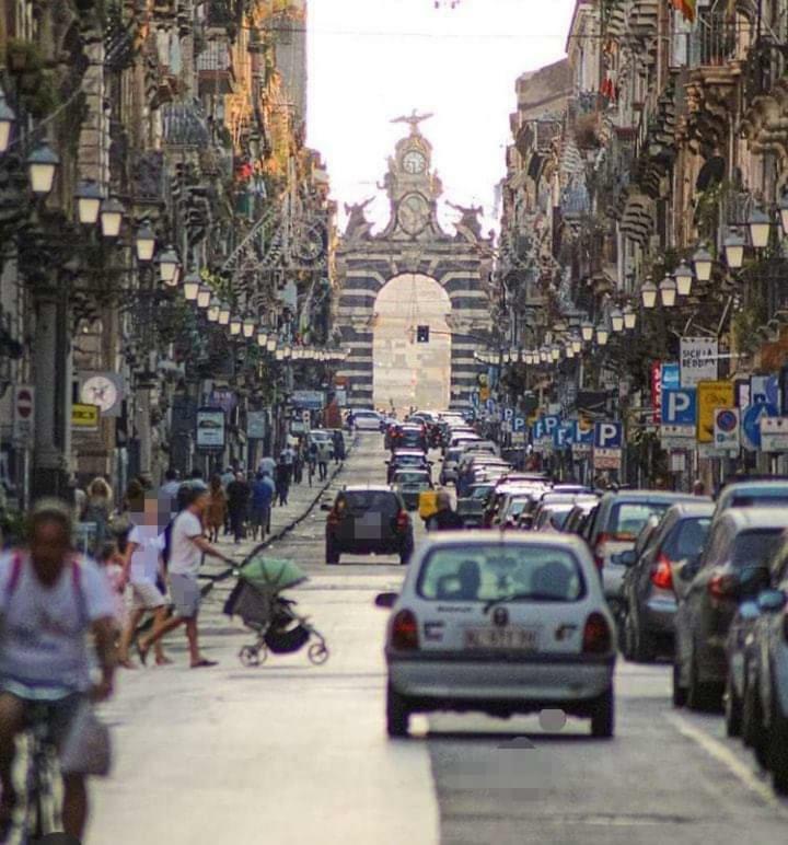 Home Greco Catania Bagian luar foto